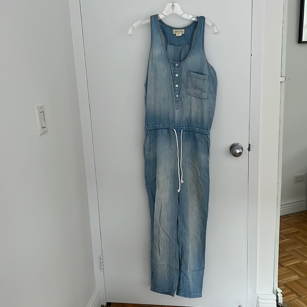 Cloth and stone chambray jumpsuit, size small